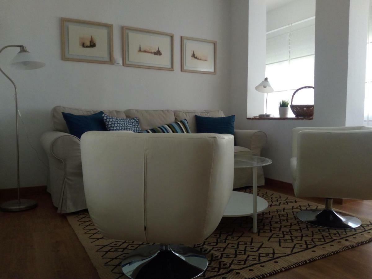 Apartment Triana To Sevilla Bagian luar foto