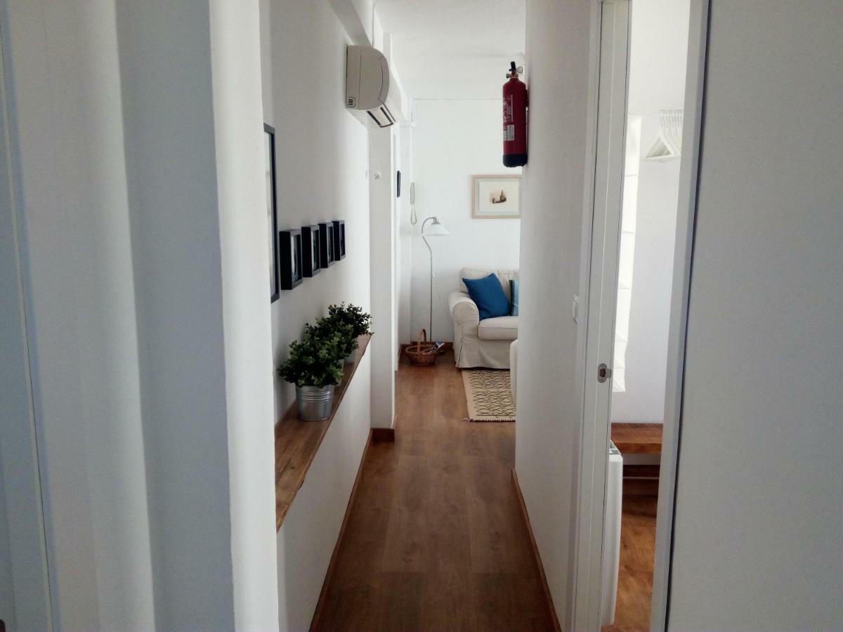 Apartment Triana To Sevilla Bagian luar foto