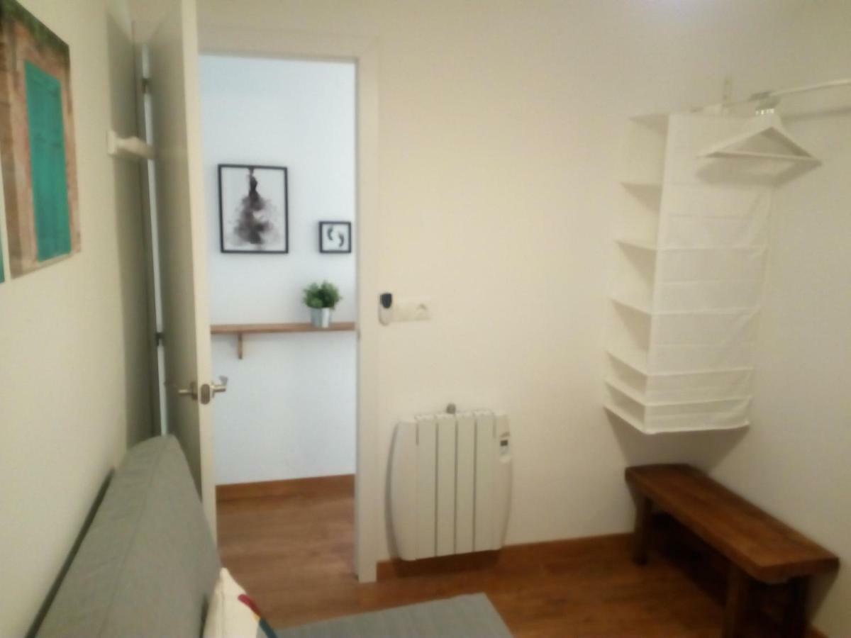 Apartment Triana To Sevilla Bagian luar foto