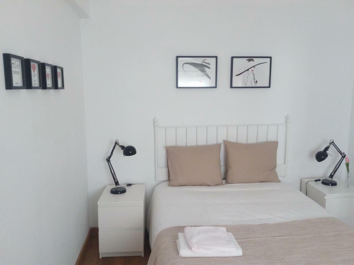 Apartment Triana To Sevilla Bagian luar foto